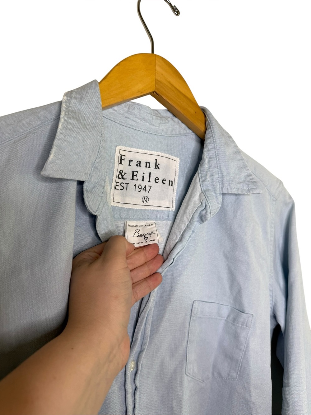 Frank & Eileen Barry 100% Cotton Light Blue Button Down Shirt Lightweight Breezy - Picture 4 of 7